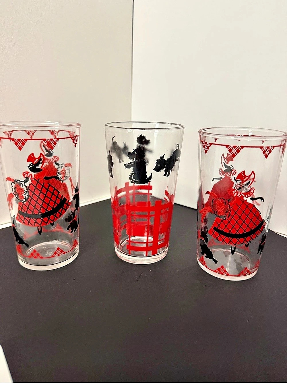 Red & Clear Drinking Glass Set